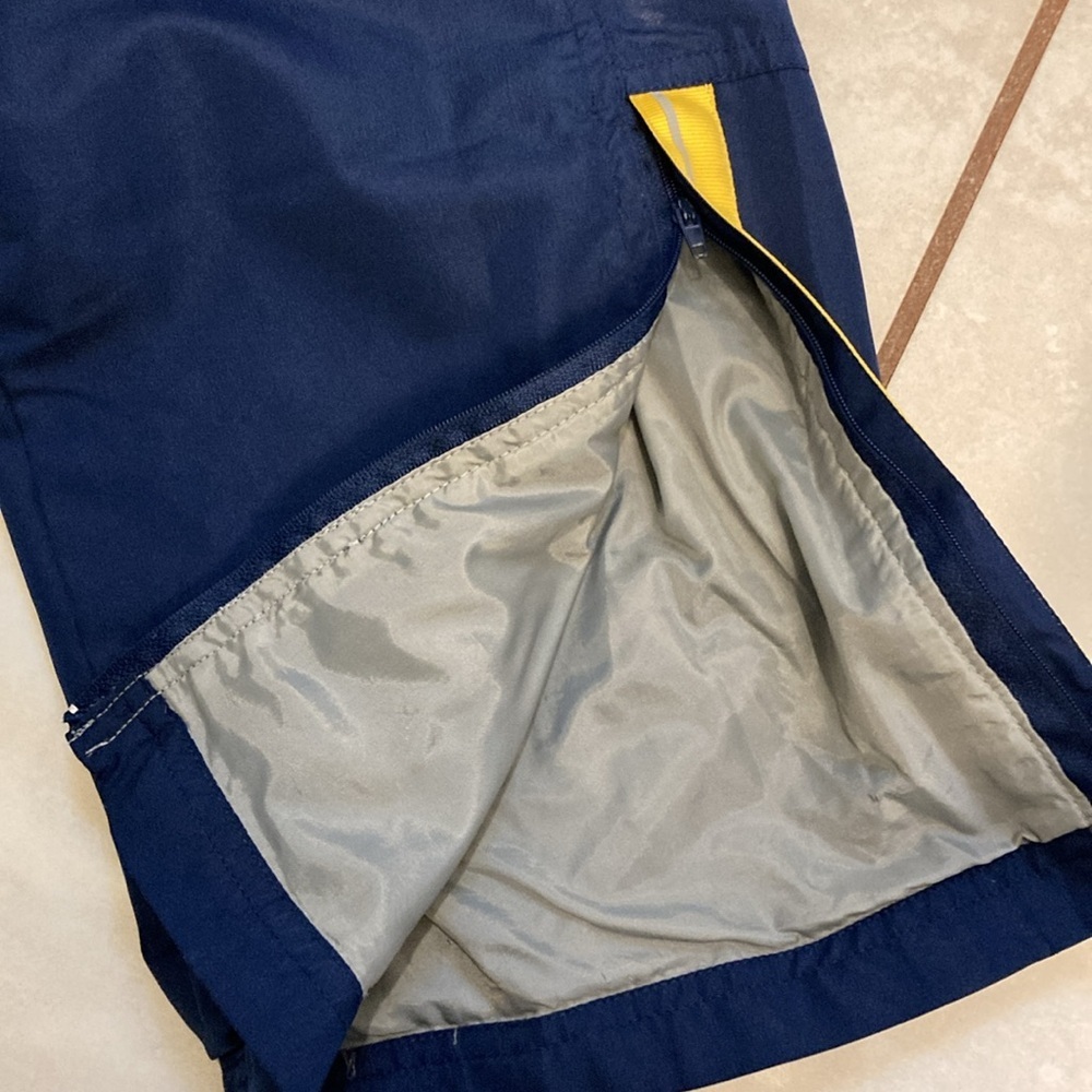 Nike Michigan Joggers - Picture 6 of 10